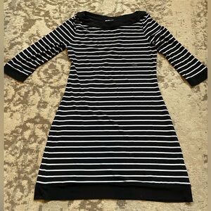 White House Black Market Dress size XS